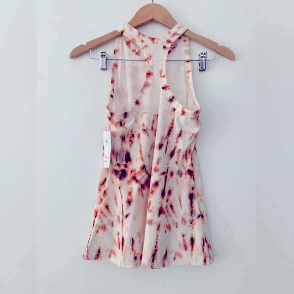 ❗️CLEAROUT❗️NWT! OLD NAVY ACTIVE Breathe tie-dye mesh racerback TANK TOP Size XS - Picture 2 of 7